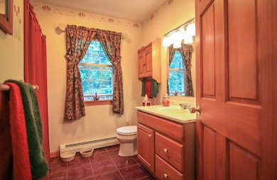 203 Union Rd, Wales, MA 01081 - photo 6