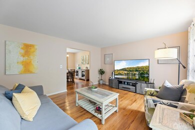 421 Blue Ridge Ave, Piscataway, NJ 08854 - photo 3