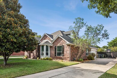 341 Sycamore Dr, Murphy, TX 75094 - photo 2