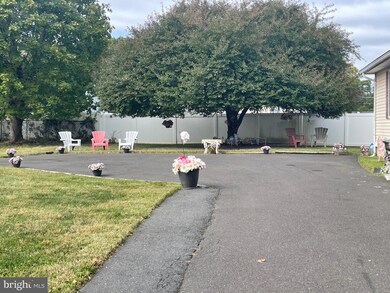 140 Crescent Ave, Ewing, NJ 08638 - photo 4