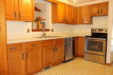 2 Miranda Cir, Saco, ME 04072 - photo 4