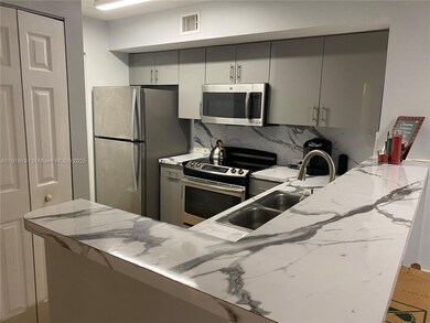 677 SW 111th Ave unit 20213, Pembroke Pines, FL 33025 - photo 2