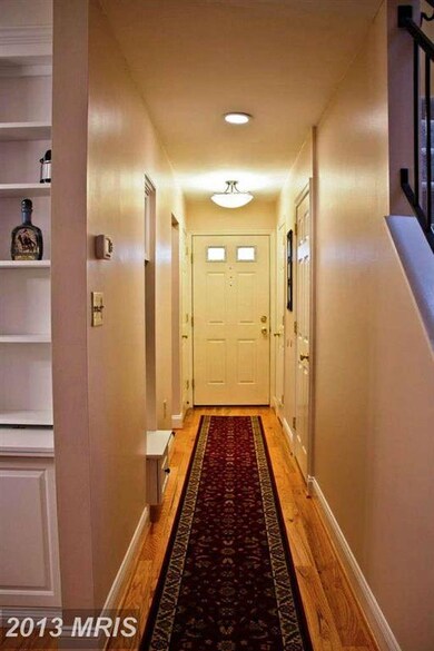 6030 Selwood Place, Springfield, VA 22152 - photo 3