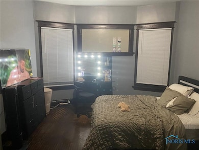 702 Boalt St, Toledo, OH 43609 - photo 5