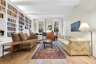 unlisted-address, New York, NY 10128 - photo 2