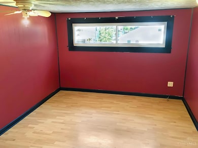 948 Kercher St, Miamisburg, OH 45342 - photo 7