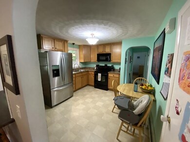 44 Grenada St, Worcester, MA 01602 - photo 4