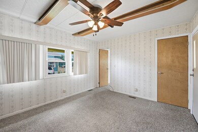 70 Shumway St unit B12, Springfield, MA 01119 - photo 4