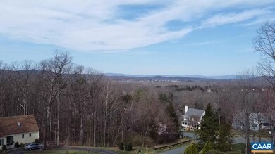 1641 Stonecrop Ct, Charlottesville, VA 22902 - photo 2