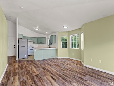 2119 N Aurora Way unit F, Saratoga Springs, UT 84045 - photo 4