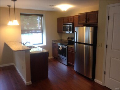 528 N New St unit 3, Bethlehem, PA 18018 - photo 4