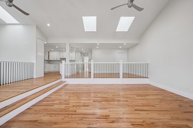 927 Pavonia Ave, Jersey City, NJ 07306 - photo 3