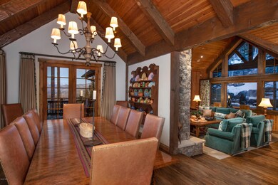 2916Daybreak_SunsetDiningLiving