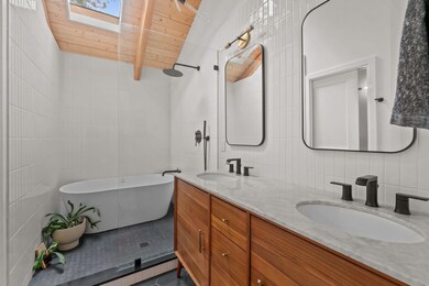 70820 Hyacinth unit SH26, Black Butte Ranch, OR 97759 - photo 6