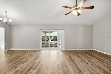 15009 Naples Place, Tampa, FL 33624 - photo 4