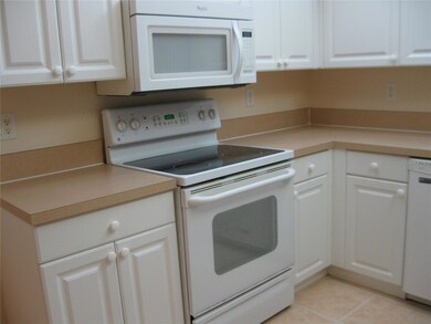 6405 Bay Cedar Ln unit 26, Bradenton, FL 34203 - photo 6