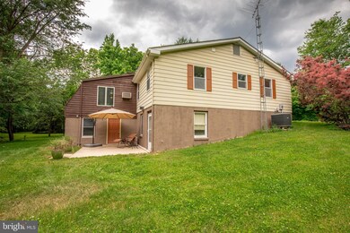 766 Oregon Trail, Harpers Ferry, WV 25425 - photo 4