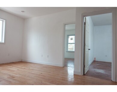 606 Summer St unit 608, Lynn, MA 01905 - photo 4