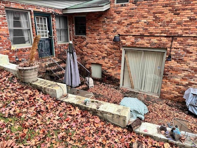 201 Clairmont Dr, Warner Robins, GA 31088 - photo 6