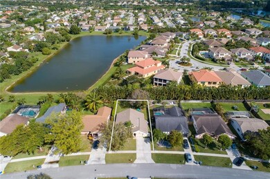 22392 Swordfish Dr, Boca Raton, FL 33428 - photo 2