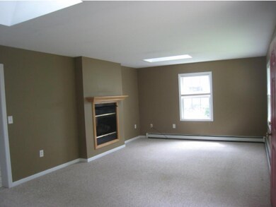 11 Addison Ln, White River Junction, VT 05001 - photo 3