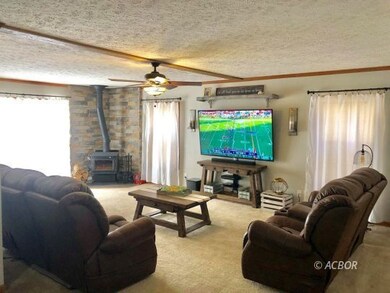 7433 Sugar Grove Rd, Sugar Grove, OH 43155 - photo 4