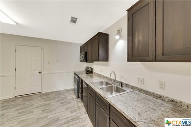 910 Kelso Dr, Copperas Cove, TX 76522 - photo 6