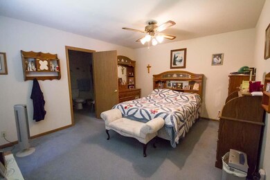 Springtown (2 of 17)