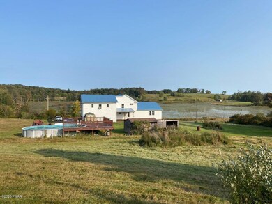 489 Saint Tikhons Rd, Waymart, PA 18472 - photo 4