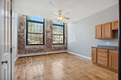 30 Lincoln St unit 119, Westbrook, ME 04092 - photo 4