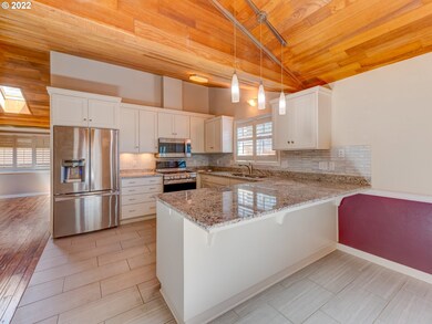 1275 Oakway Rd, Eugene, OR 97401 - photo 6