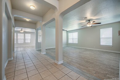 24319 Haeli Park, San Antonio, TX 78255 - photo 4