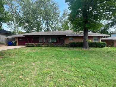 1411 Aspen Ave, Duncan, OK 73533 - photo 2