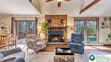 119 Mountain View Dr, Jim Thorpe, PA 18229 - photo 5