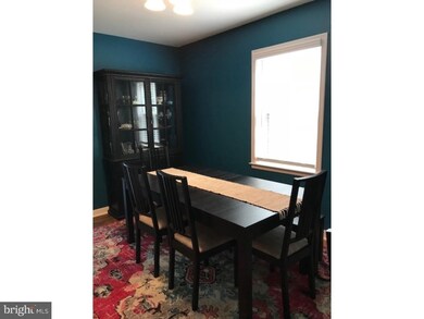 708 State St, Reading, PA 19607 - photo 5