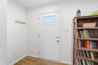 169 Chesapeake Cir, Springfield, OH 45505 - photo 5