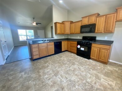 25983 E 89th St S, Broken Arrow, OK 74014 - photo 6