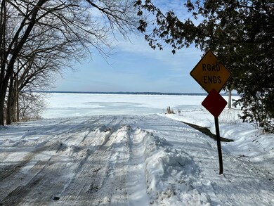 Mullett Lake Access