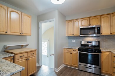 1540 Manchester Ave, Westchester, IL 60154 - photo 5