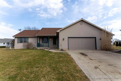 3205 E Daryls Way_1