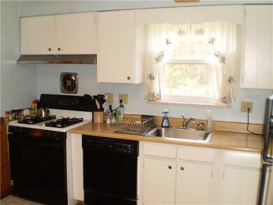 Kitchen. 2nd view of kitchen.