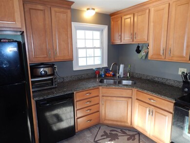 72 Bypass 28, Derry, NH 03038 - photo 7