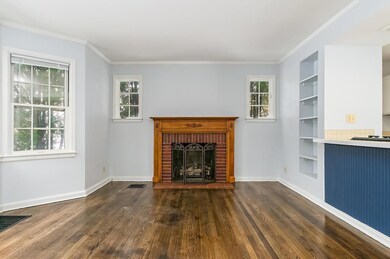 1026 S Cassingham Rd, Columbus, OH 43209 - photo 5