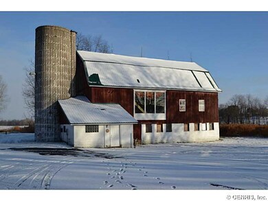Barn. 50  x 34  barn with new metal roof 2015.