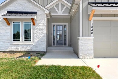 1840 Sage Canyon Rd, Lee's Summit, MO 64082 - photo 4