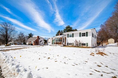 9 Fairview Ave, Pembroke, NH 03275 - photo 3