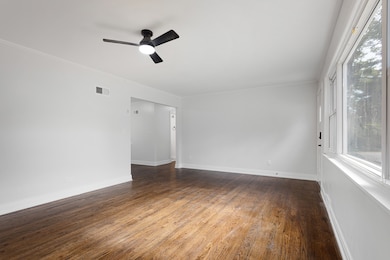 606 Longfellow Ave, Deerfield, IL 60015 - photo 7