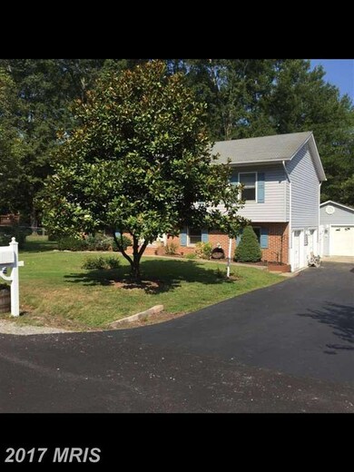 10802 Seven Oaks Ct, Spotsylvania, VA 22553 - photo 2