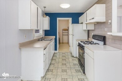 07-kitchen_img_6953 (1)