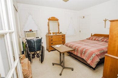 711 S Boston Ave, Egg Harbor City, NJ 08215 - photo 7